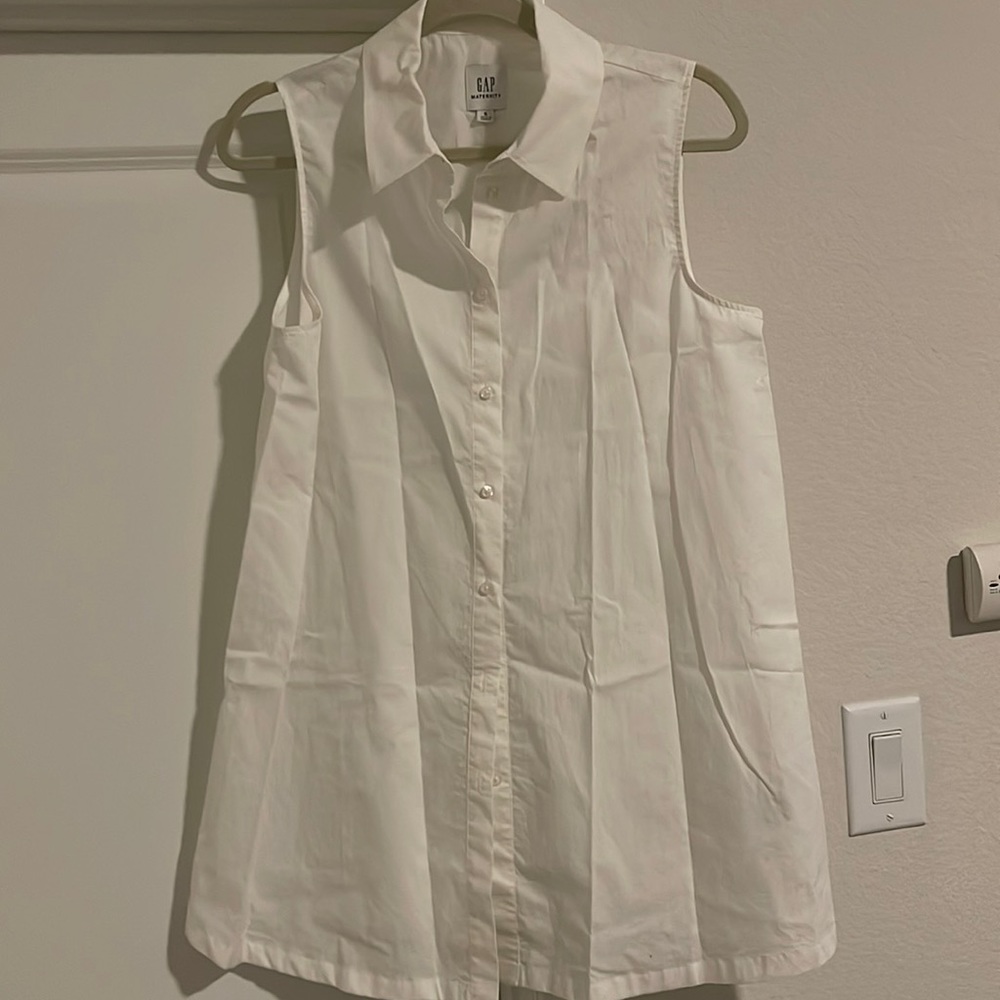 GAP maternity blouse